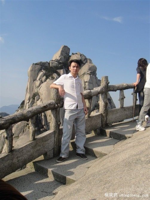 09.jpg