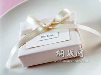 1600giviing_3018.jpg