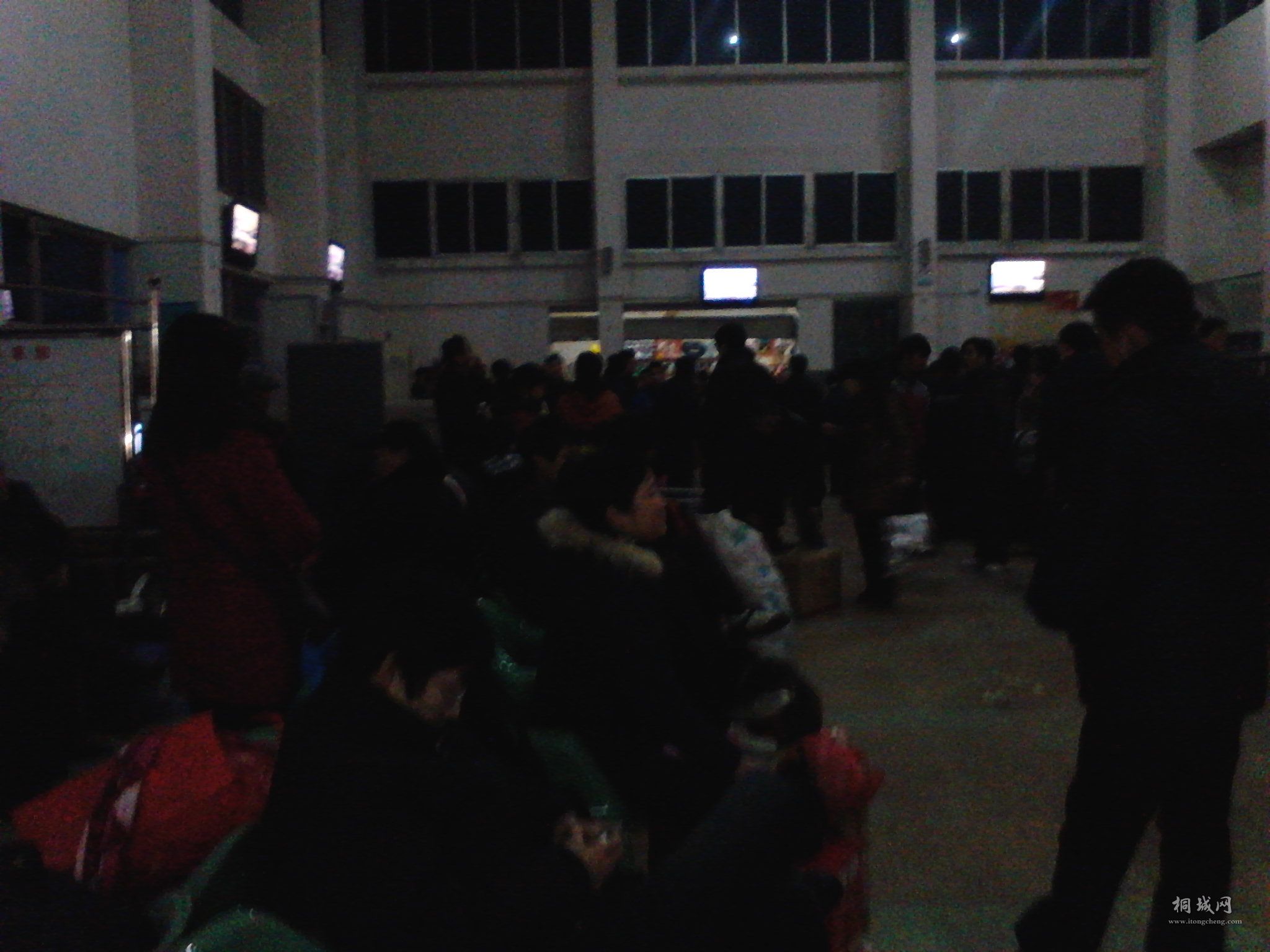 Camera_20120120_192342.jpg