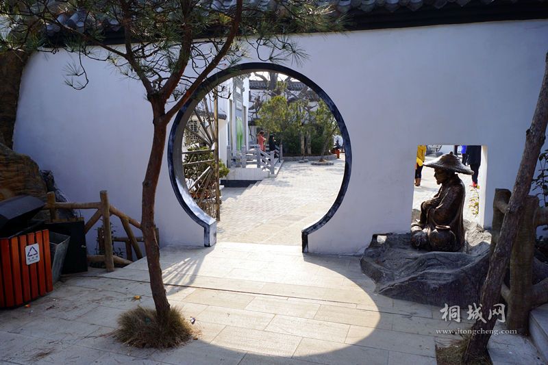 DSC01876_.jpg