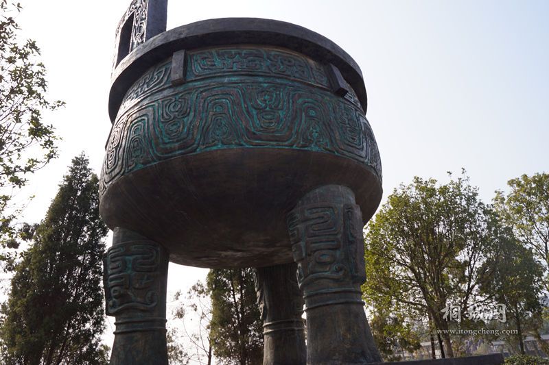 DSC01935_.jpg