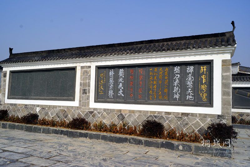 DSC02417_.jpg