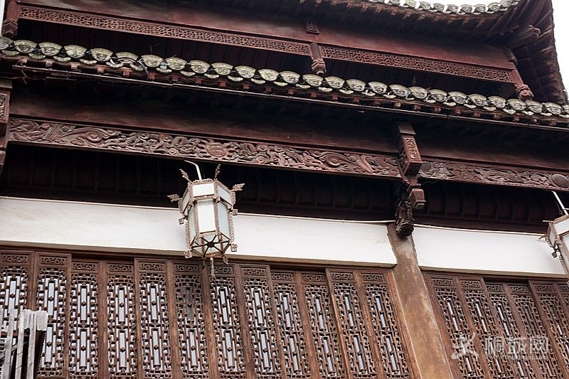 DSC04105_.jpg