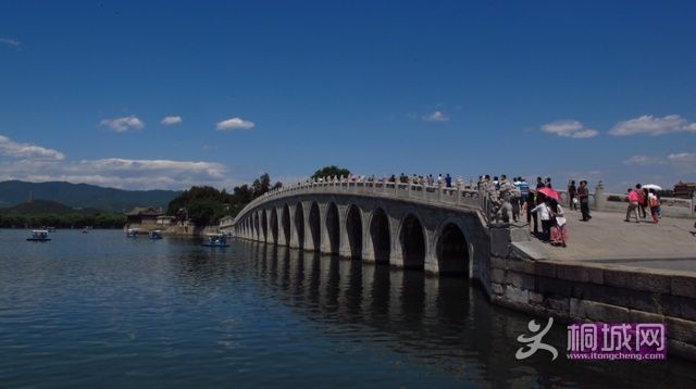 u86337791_138c02d7230g215_blog.jpg