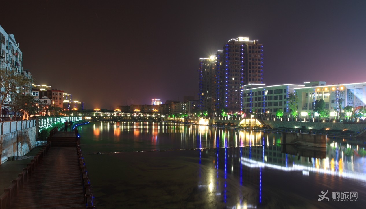 QQͼƬ20131003075833.jpg