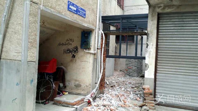 ����С�������Ҵ��ҽ�����