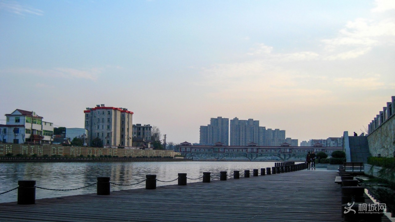 IMG_0172b.jpg