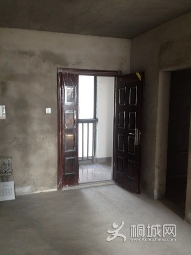 181ab0b26e630db7.jpg