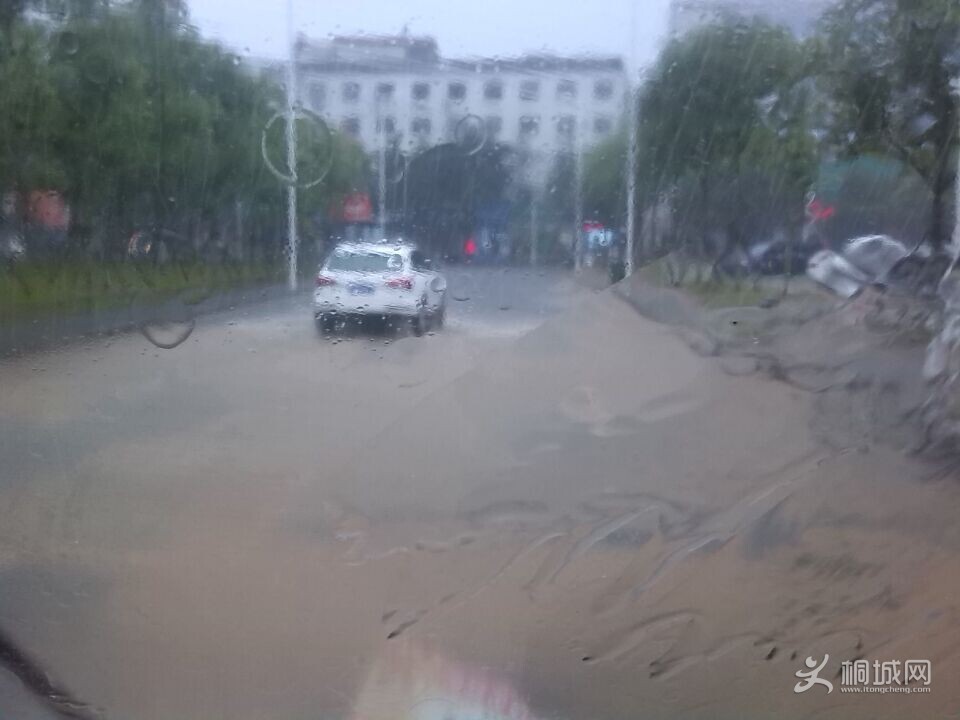 QQͼƬ20100723140402.jpg
