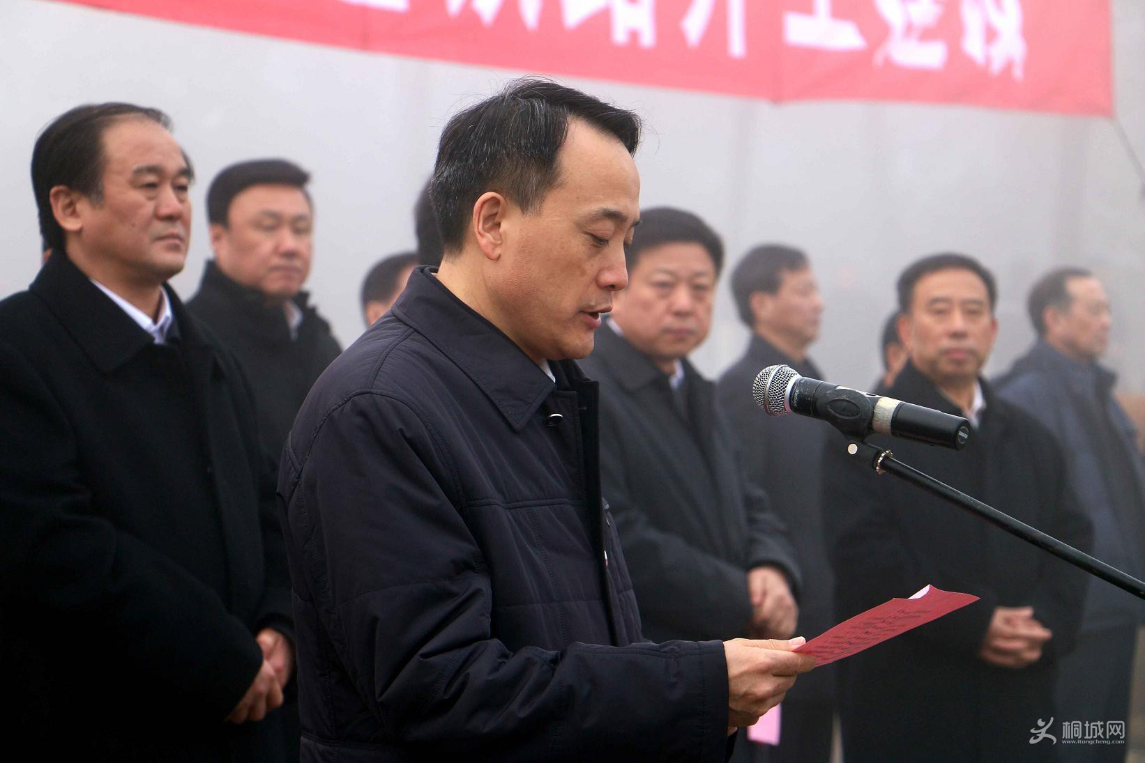 QQͼƬ20151225131302.jpg