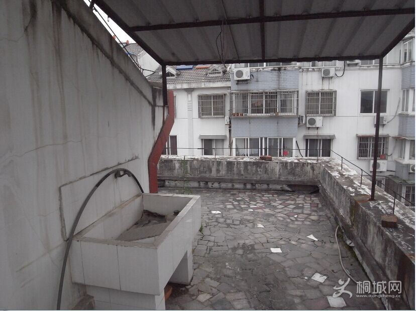 ¶����ˮ��û�˴������ÿ���