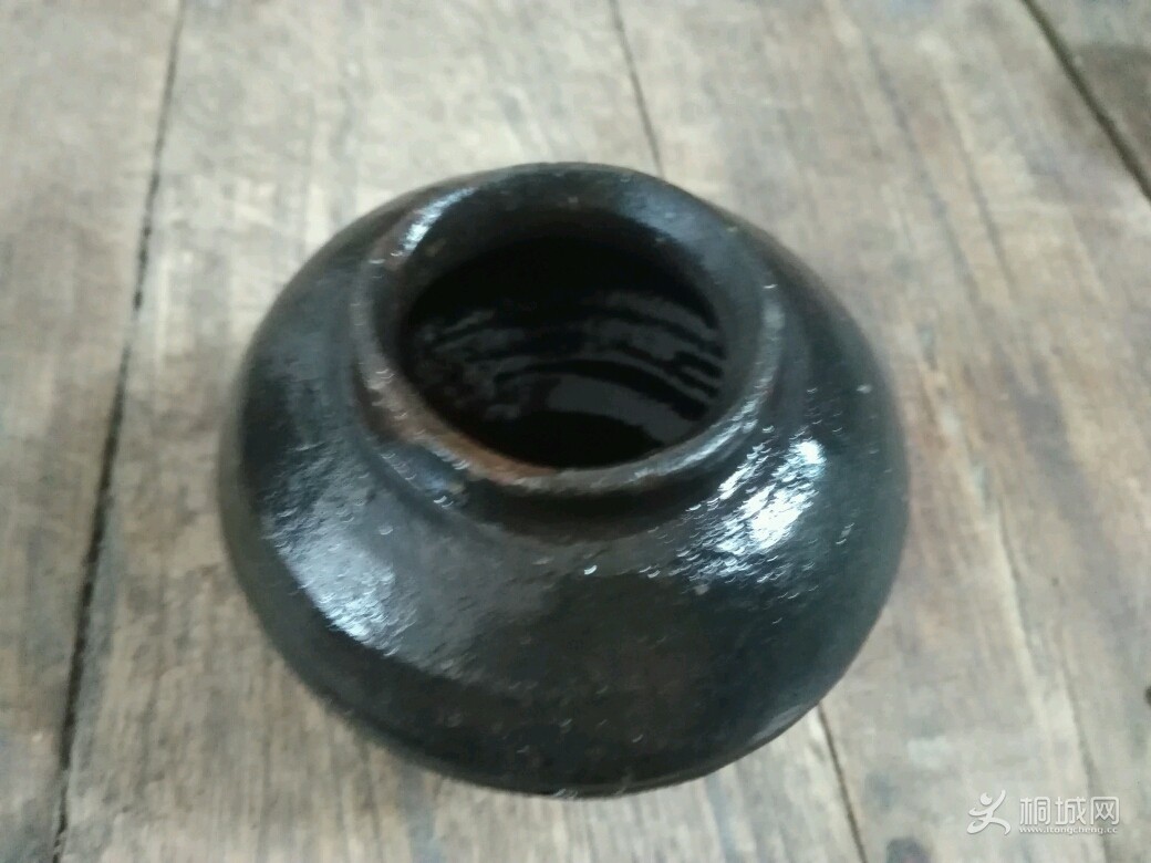 lLaToKmK050I.jpg
