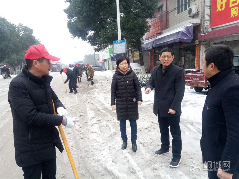 潘利民到范岗镇指导抗冰雪,保安全 桐城网 powered by discuz!