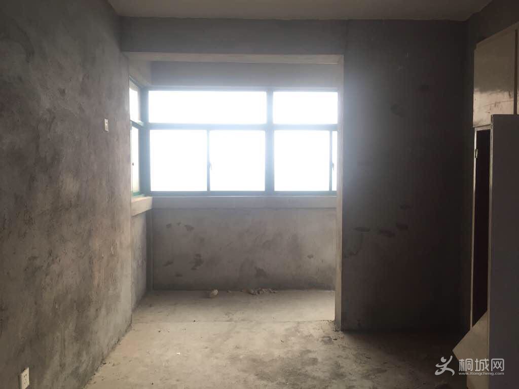 c6a5a0f5f442480cc82b40c0854b920.jpg