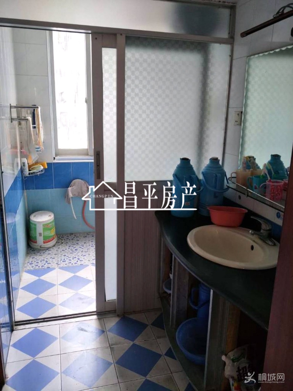 House_df61de78-a4c5-4875-a61c-3a74fe3e2180_big.jpg