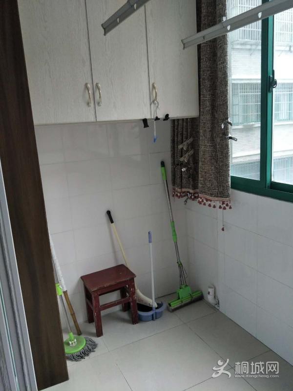 48d7bd05617c3afca1d30e2c2e8e403.jpg