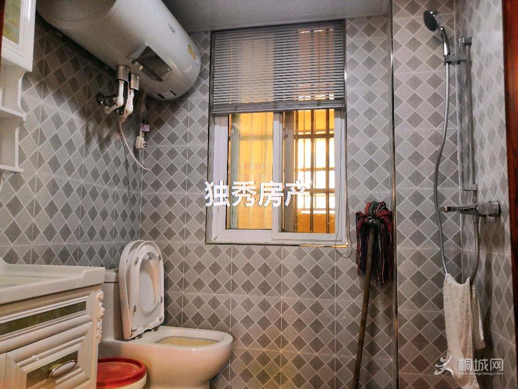 ZyjCIlznTHGAVwWiAALYMFdQ6yQ135.jpg