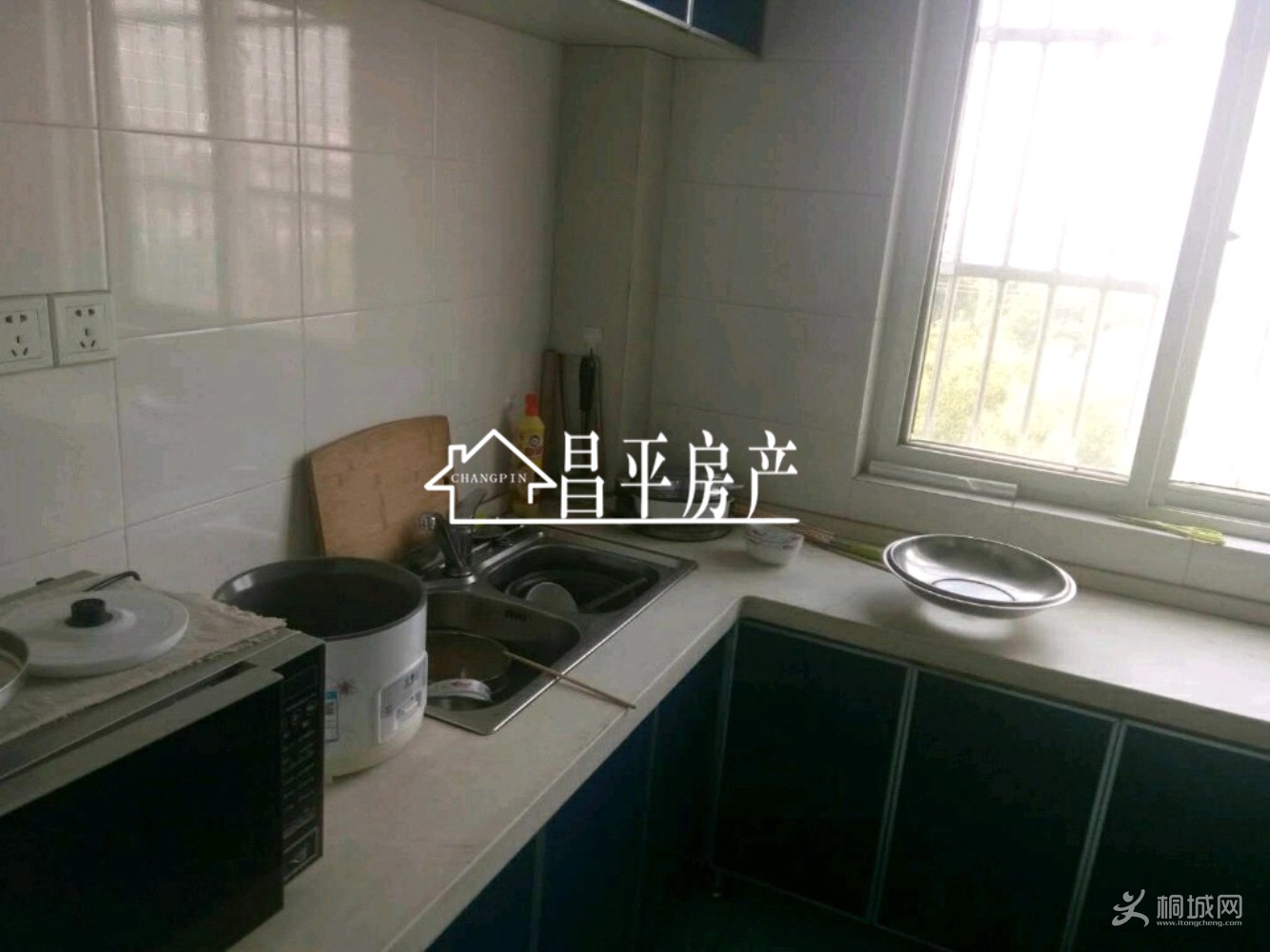 ZyjCJFz-HqeANG_RAAE7eeusi-0335.jpg
