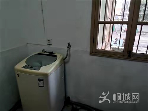 b9217a15bf049eea6800a3a9b1e2419.jpg