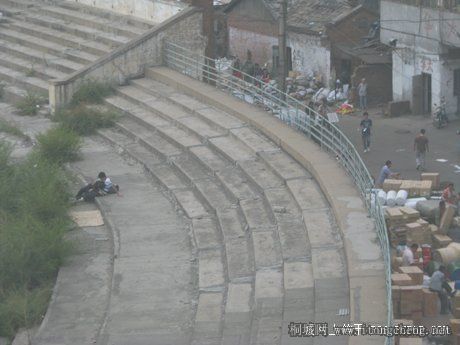 0.jpg