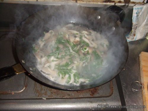 Ƭ 096.jpg