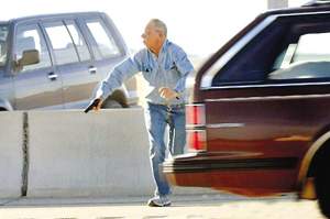 �ڳ�������������������˹�صļ���˵��������˹����һ���������ˣ��Ѿ�������30���ˡ�