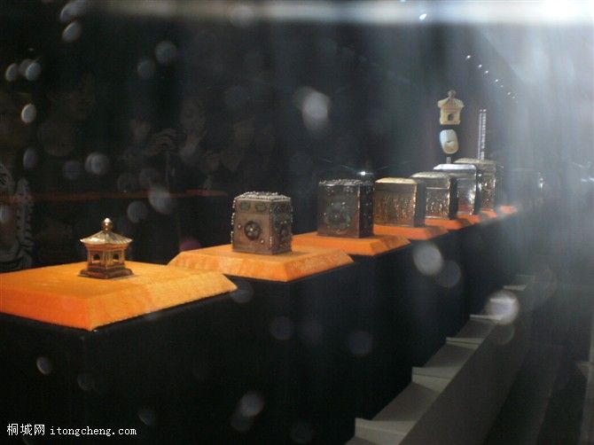 �������ӵľ��ر���