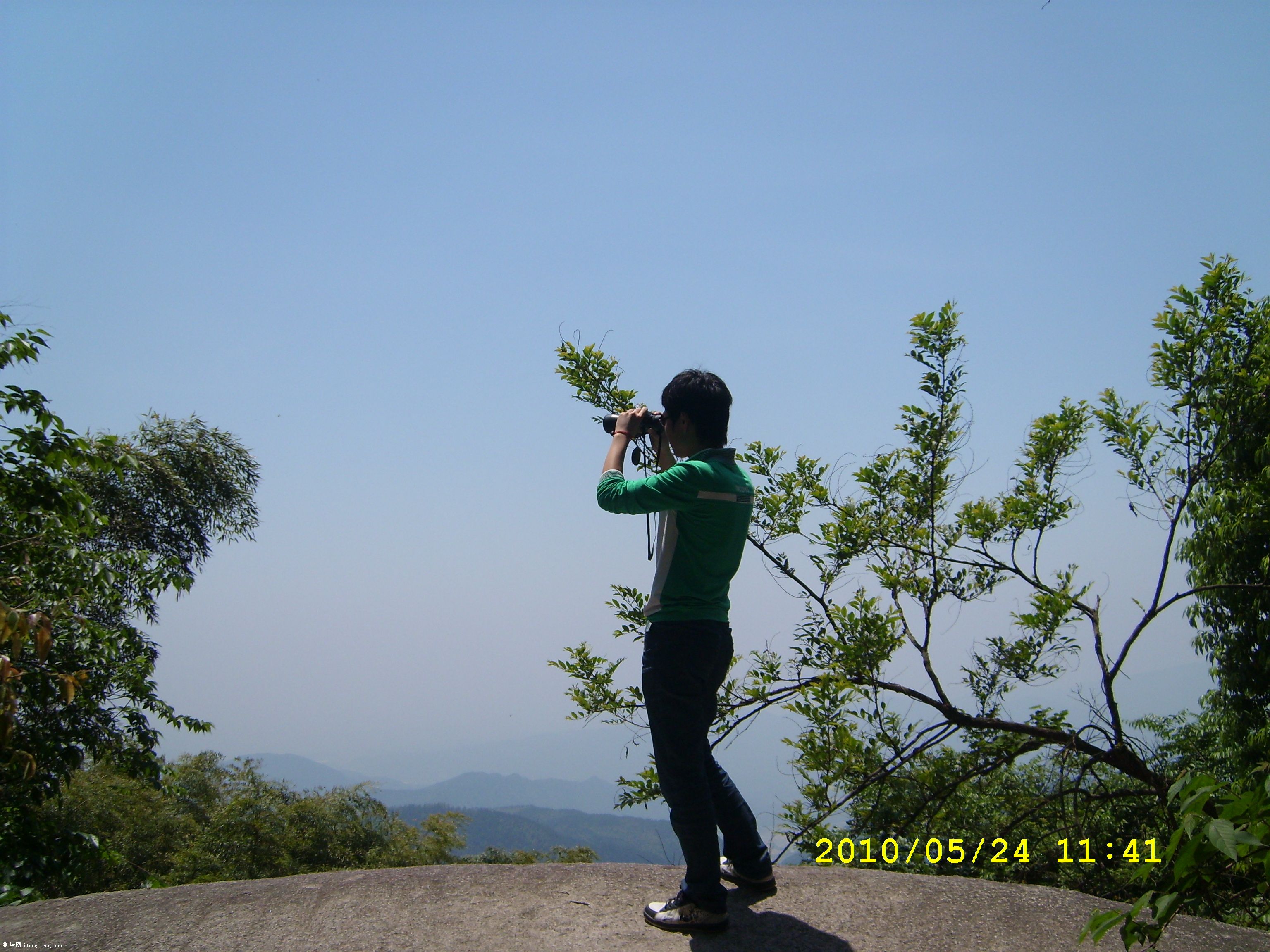 SL271364.JPG