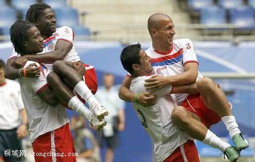 ˹����Ӷ�ѵ���ֳ� �������Զϱ�ɽ.jpg