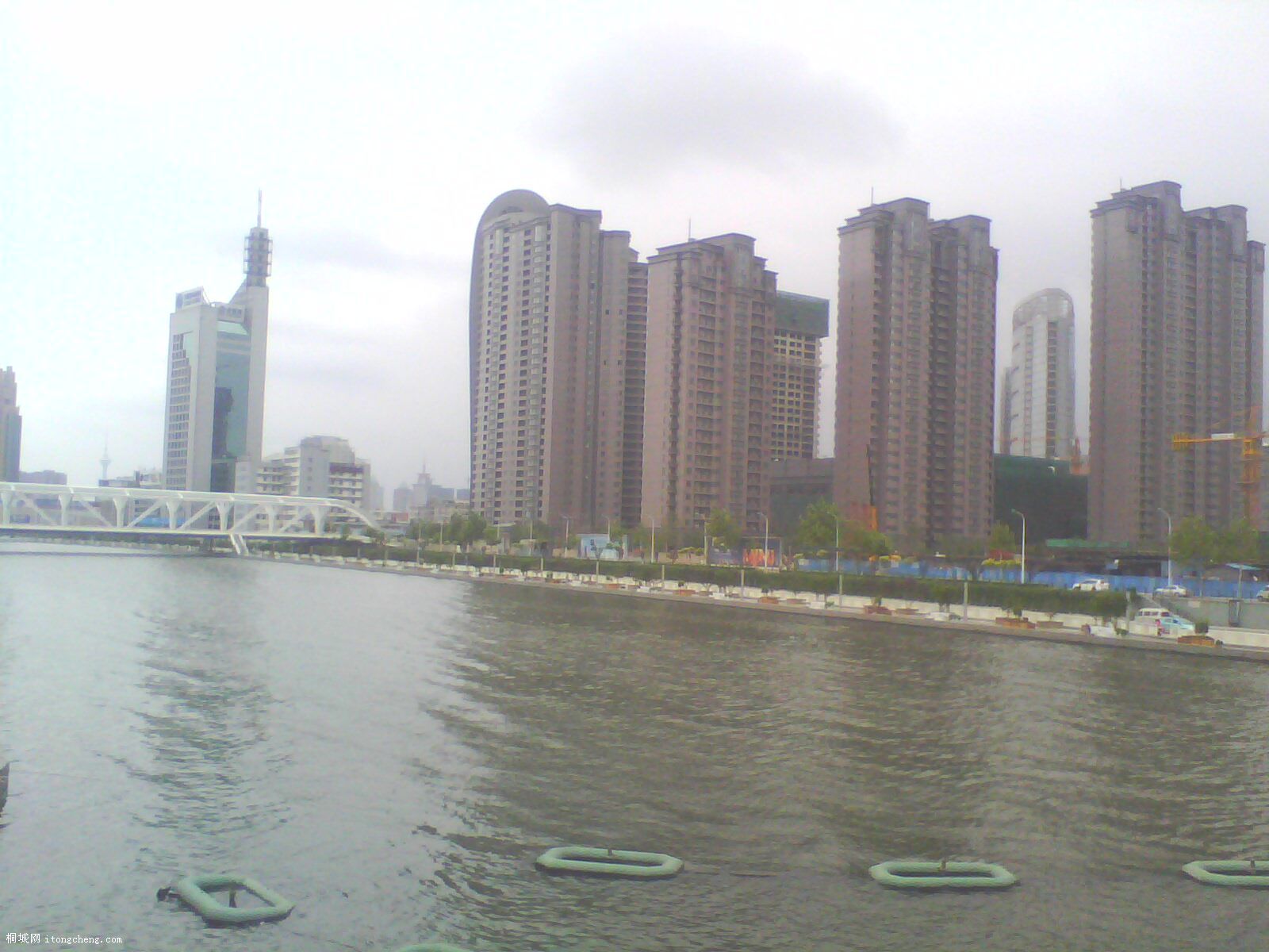 IMG0166A.jpg